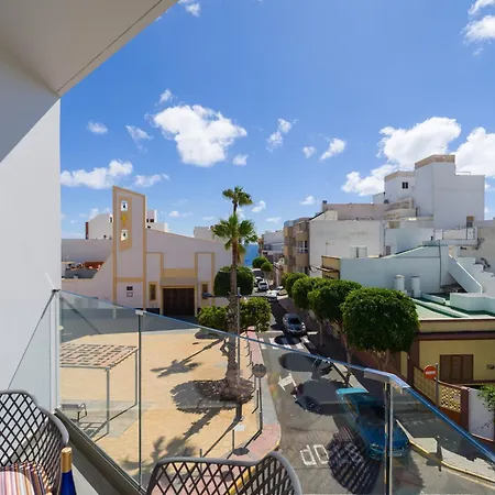 House In Near Playa De Melenara טלדה