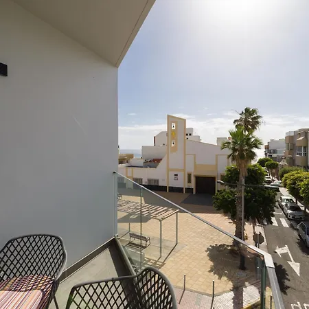 House In Near Playa De Melenara * טלדה